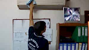 ışıltı temizlik personeli