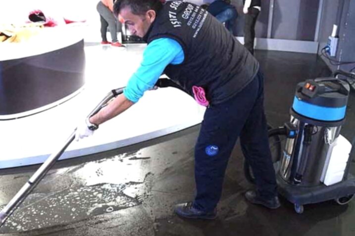 Erkekler Temizlik Yaparsa