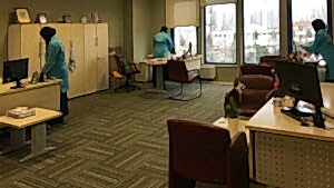 Eşyalı ofis temizlik hizmeti