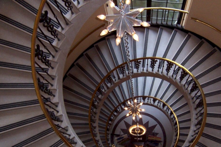 Profesyonel Merdiven Temizliği